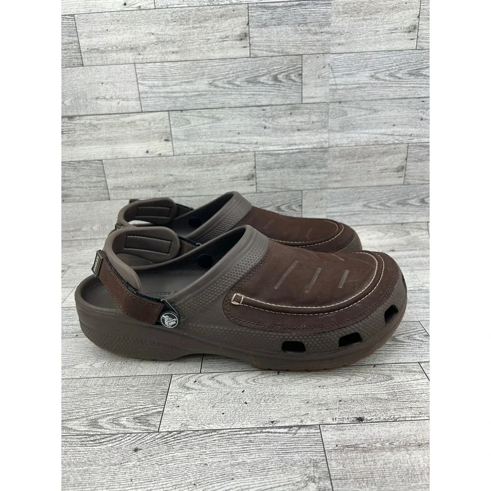 Crocs Yukon Sport Men Size 11 Brown Leather Overlay Clogs Adjustable Strap Shoes